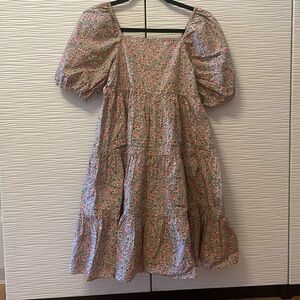 Like New JCrew Girls' puff-sleeve tiered dress in floral, size 12